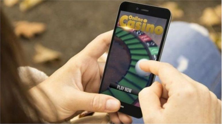 El juego online provoca un nuevo cortocircuito entre el kirchnerismo y el Vaticano
